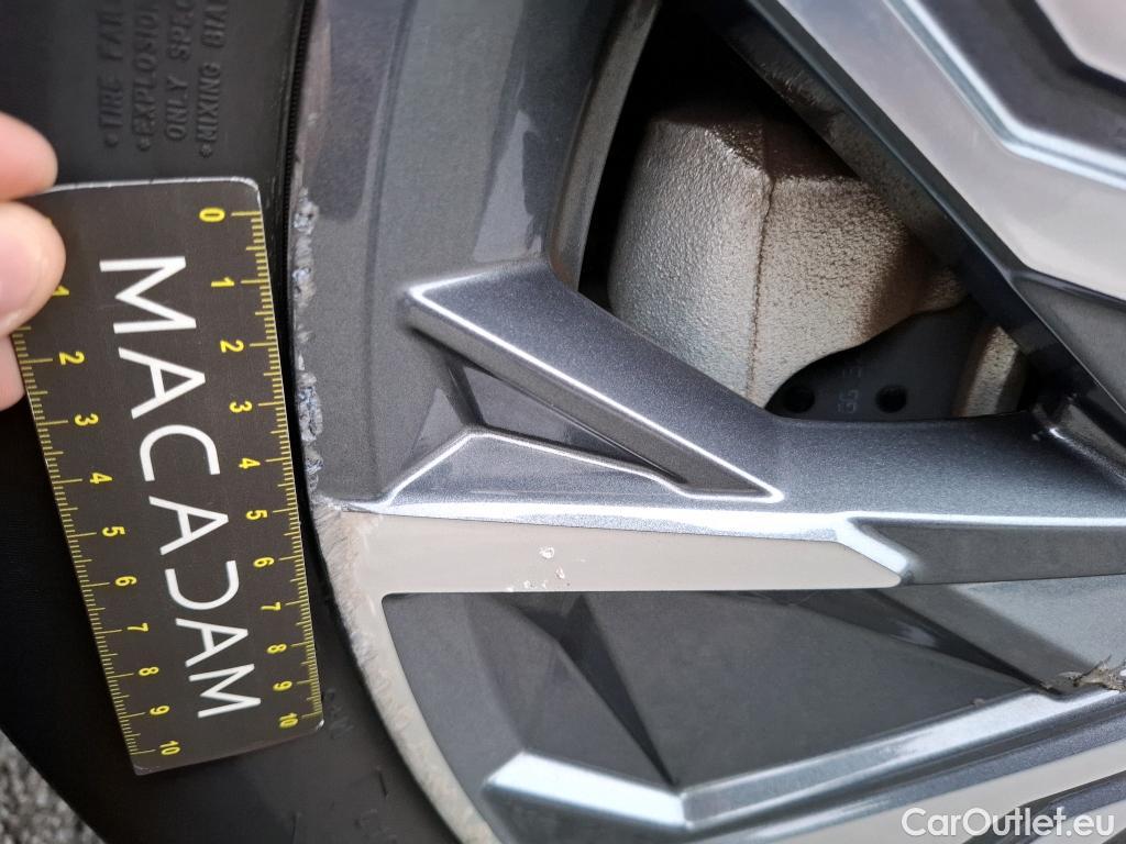  Hyundai  Tucson HYUNDAI  / 2020 / 5P / SUV 1.6 HYBRID 230 CREATIVE #19