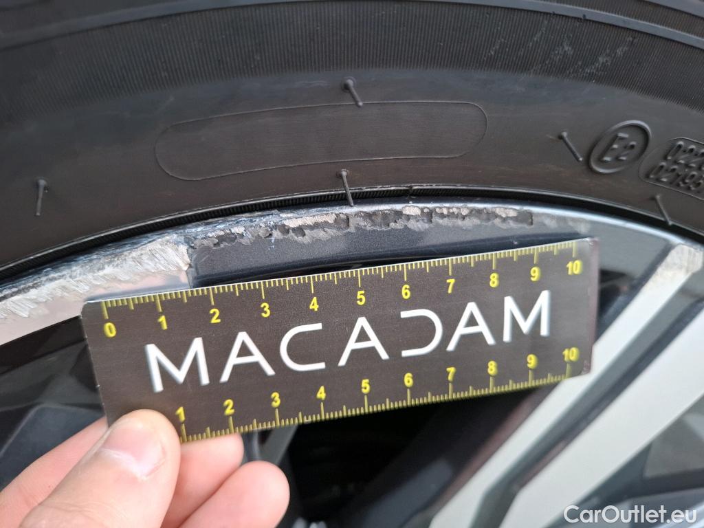  Hyundai  Tucson HYUNDAI  / 2020 / 5P / SUV 1.6 HYBRID 230 CREATIVE #16