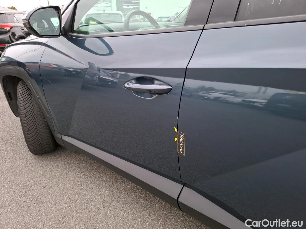  Hyundai  Tucson HYUNDAI  / 2020 / 5P / SUV 1.6 HYBRID 230 CREATIVE #9