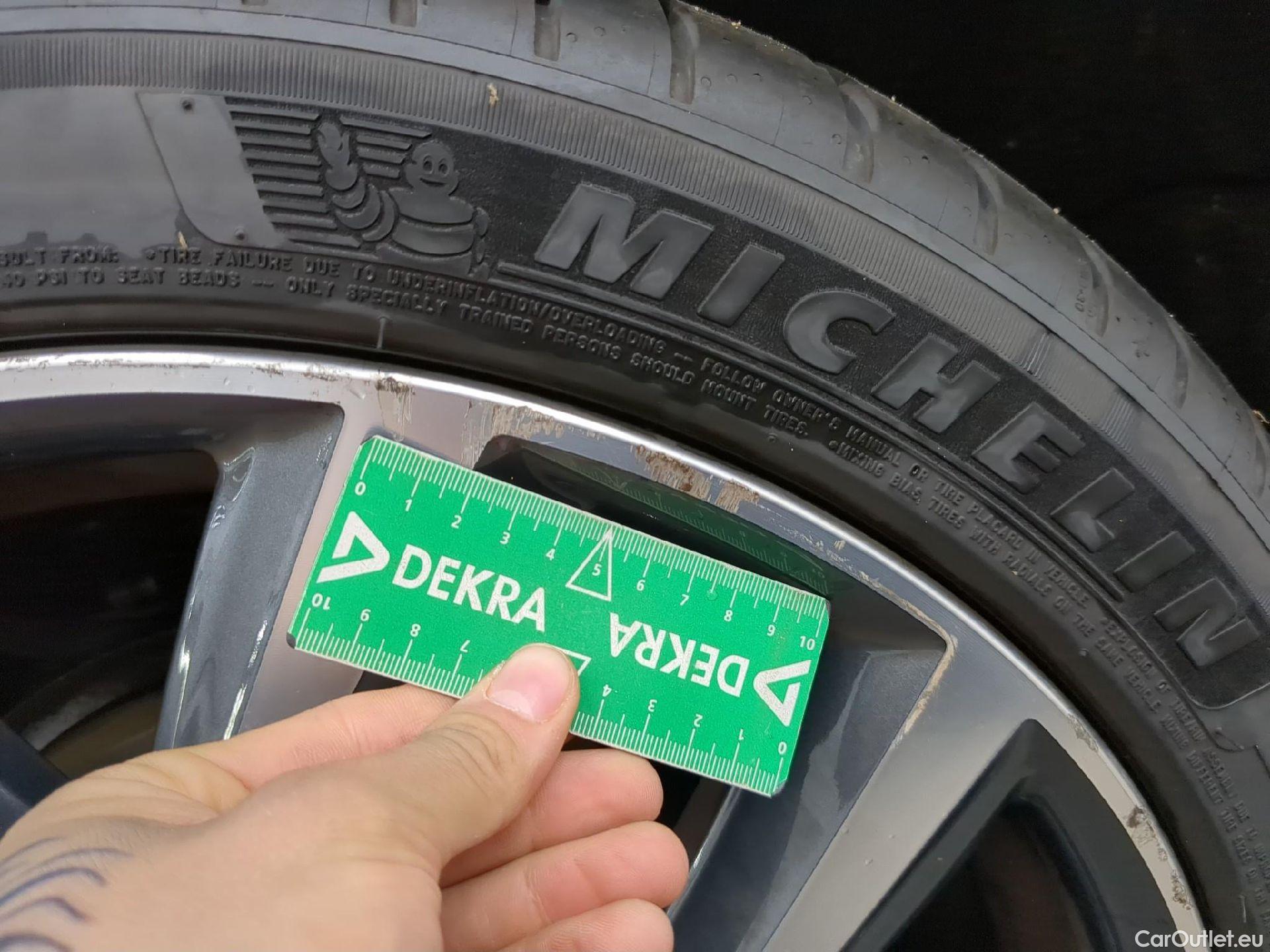  Bmw  X1 Série  sDrive 18 i xLine 1.5 140CV BVA7 E6dT #12