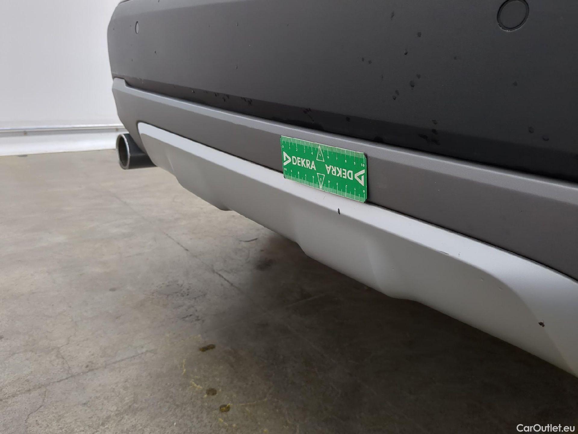  Bmw  X1 Série  sDrive 18 i xLine 1.5 140CV BVA7 E6dT #37