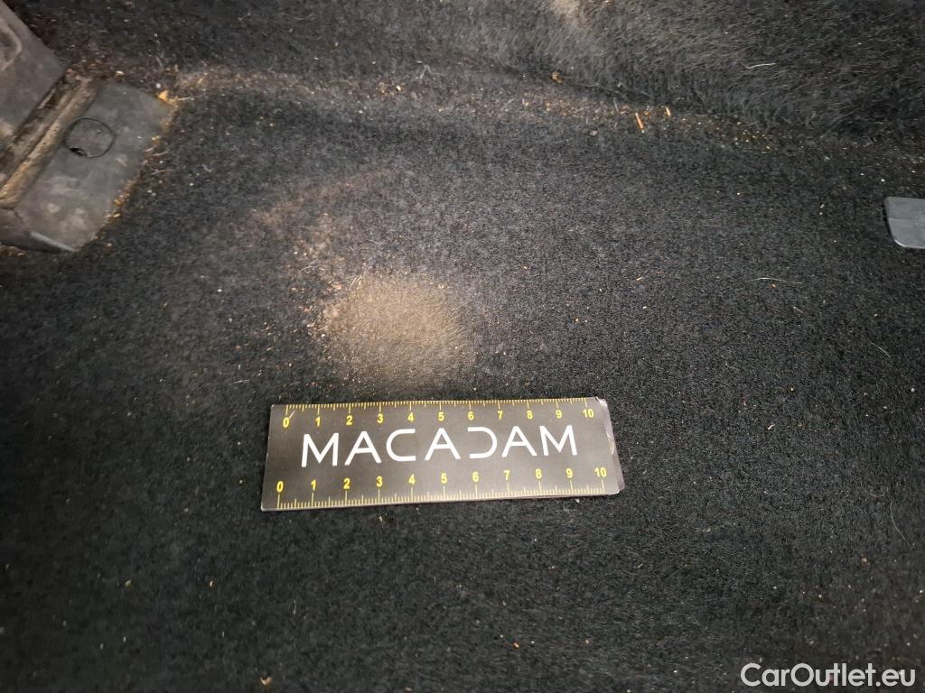  Hyundai  Tucson HYUNDAI  / 2020 / 5P / SUV 1.6 HYBRID 230 CREATIVE #34