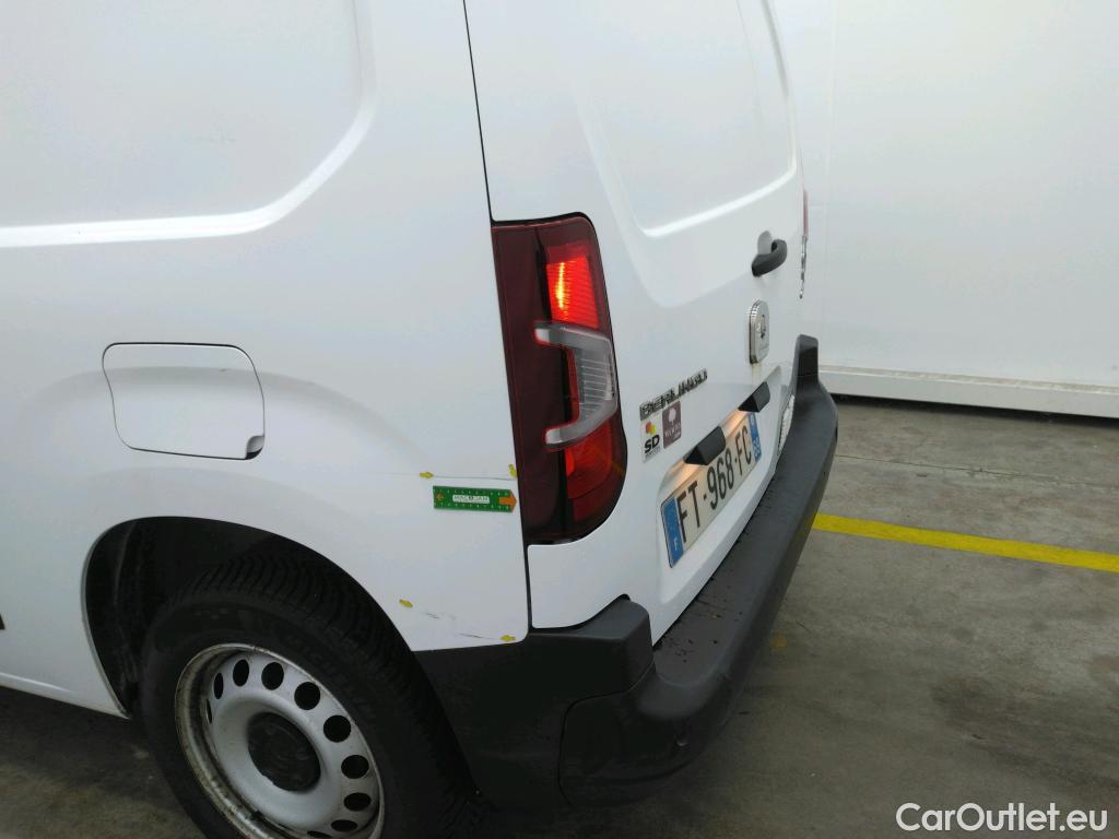  Citroen  Berlingo  Fourgon Driver M 1000 1.5 BlueHDi 100CV BVM5 E6dT #8
