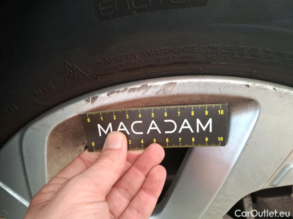  Citroen  C5 CITROEN  Aircross / 2018 / 5P / SUV Hybrid 225 ë-EAT8 Business #18