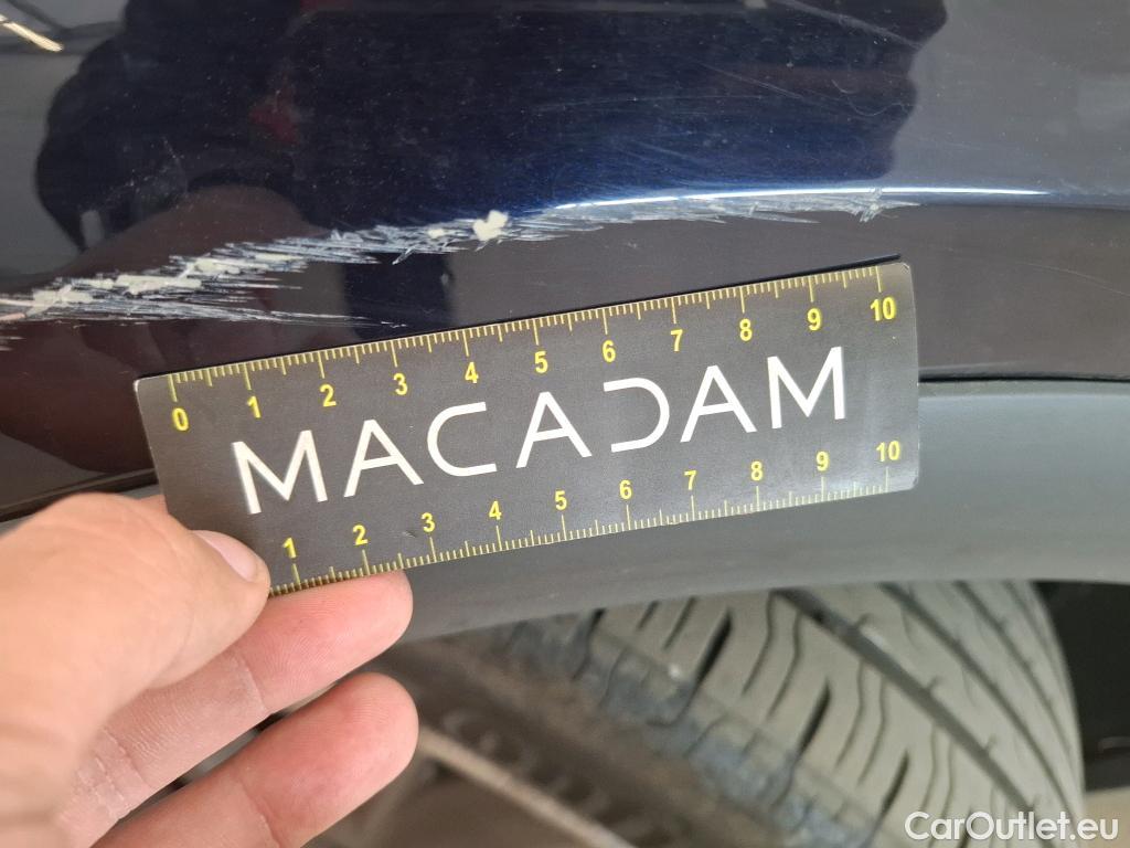  DS  DS7 7 Crossback Grand Chic 1.6 PureTech 225CV BVA8 E6dT #89