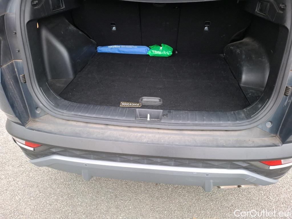  Hyundai  Tucson HYUNDAI  / 2020 / 5P / SUV 1.6 HYBRID 230 CREATIVE #47