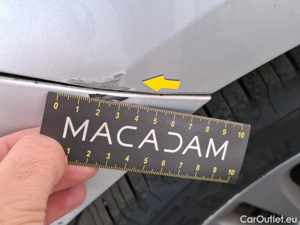  Mercedes  B-Klasse MERCEDES-BENZ Classe B / 2019 / 5P / monospace B 180 d Business Line Edition BA7 #44