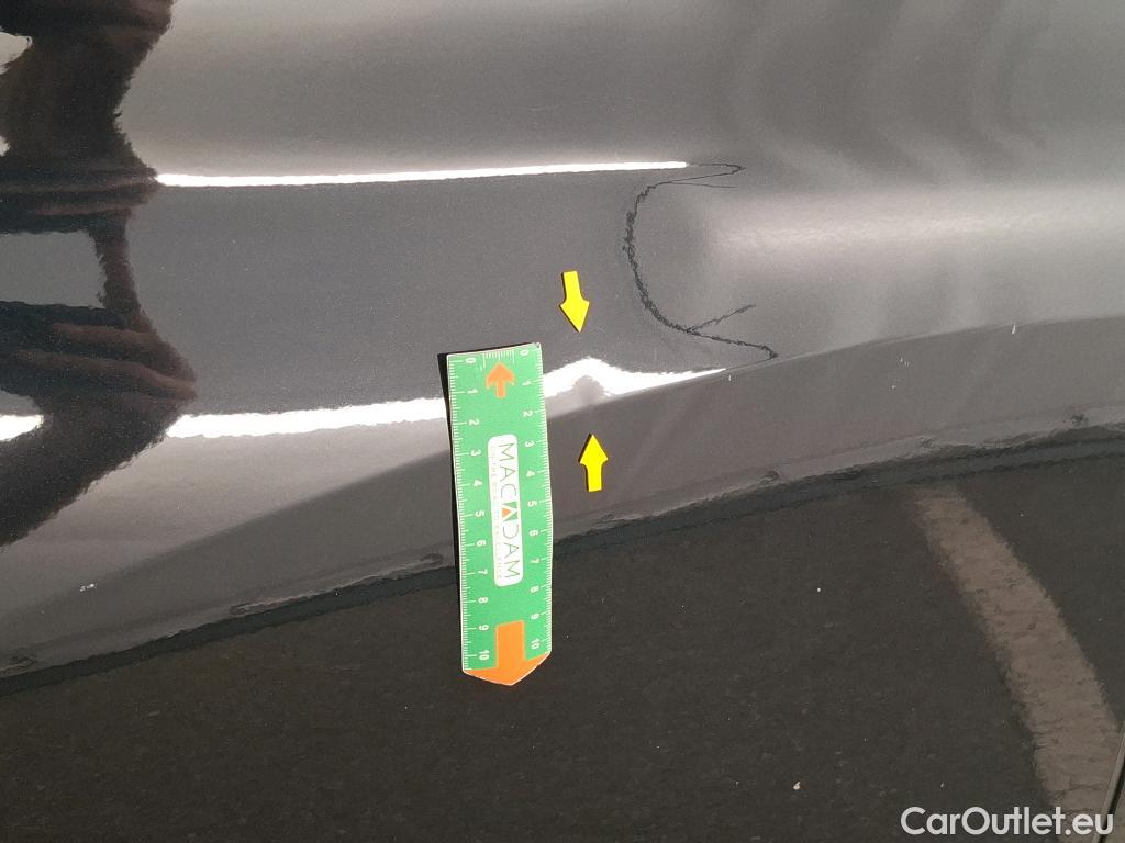  Peugeot  208 PEUGEOT  / 2019 / 5P / Berline BLUEHDI 100 S&S Allure Business #10