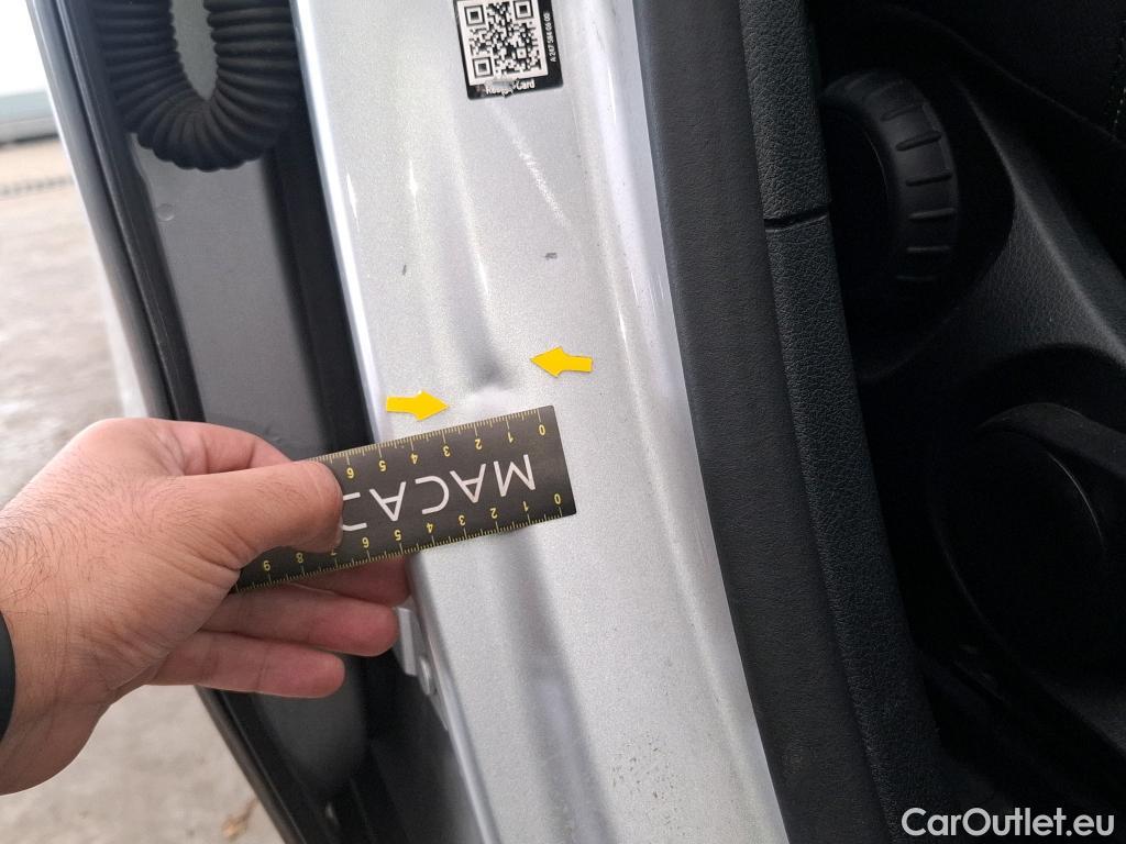  Mercedes  B-Klasse MERCEDES-BENZ Classe B / 2019 / 5P / monospace B 180 d Business Line Edition BA7 #83