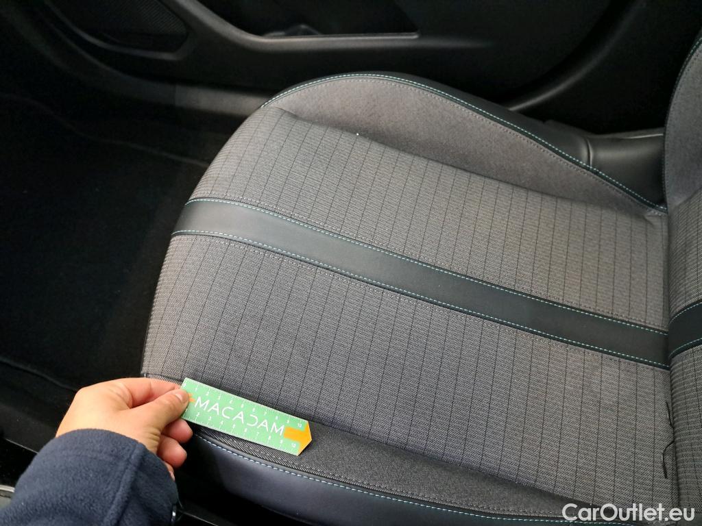  Peugeot  2008  Allure Business 1.5 HDi 110CV BVM6 E6d #10