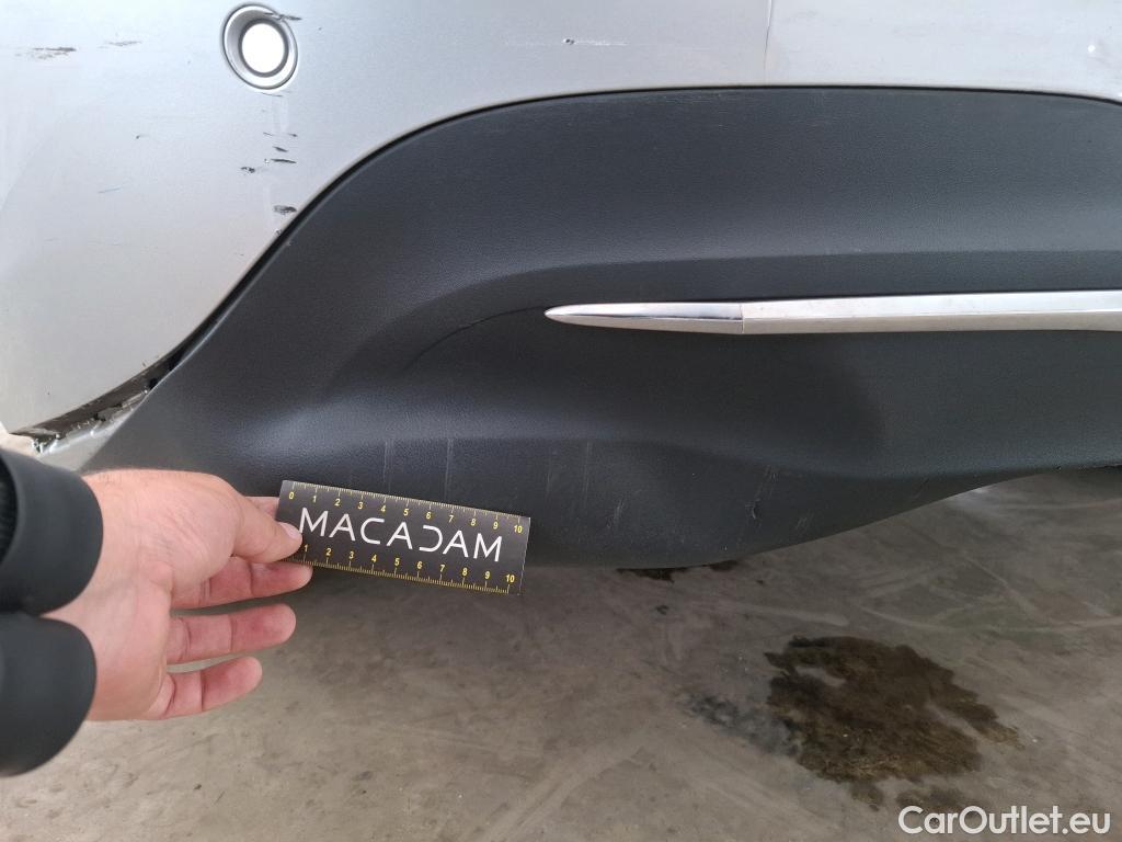  Mercedes  B-Klasse MERCEDES-BENZ Classe B / 2019 / 5P / monospace B 180 d Business Line Edition BA7 #70