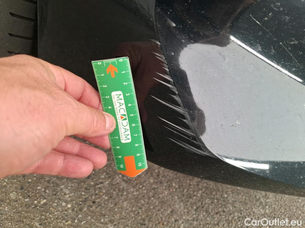  Peugeot  208 PEUGEOT  / 2019 / 5P / Berline BLUEHDI 100 S&S Allure Business #6