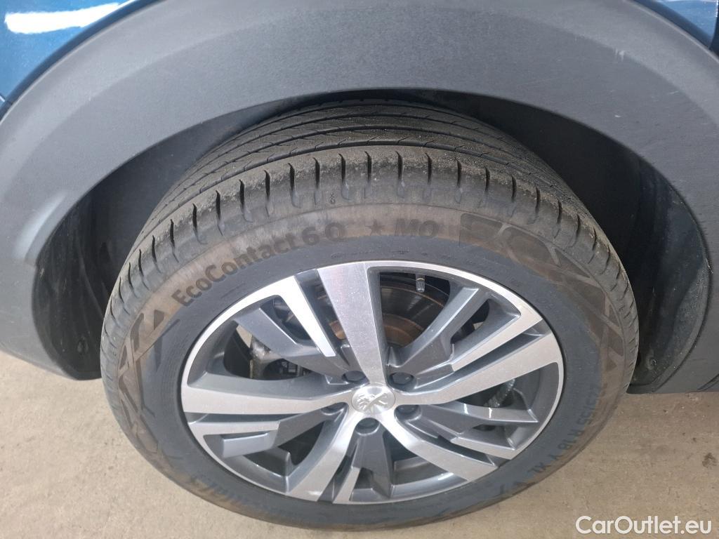  Peugeot  3008  Allure Pack 1.5 HDi 130CV BVA8 E6d #22