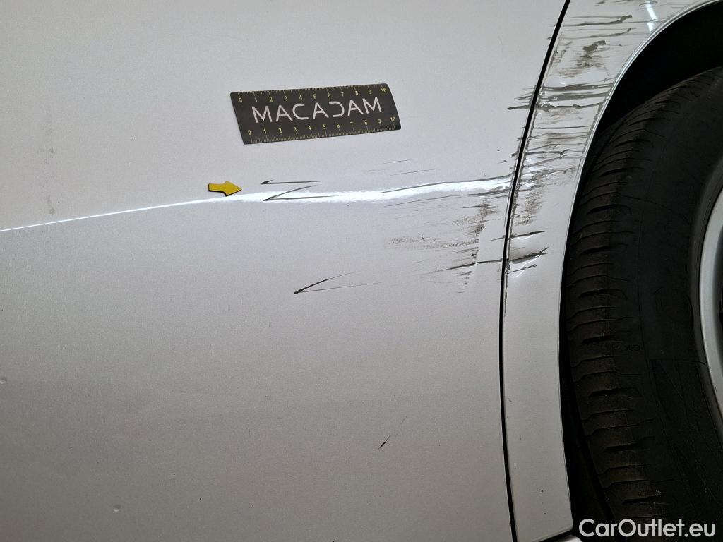  Mercedes  B-Klasse MERCEDES-BENZ Classe B / 2019 / 5P / monospace B 180 d Business Line Edition BA7 #5