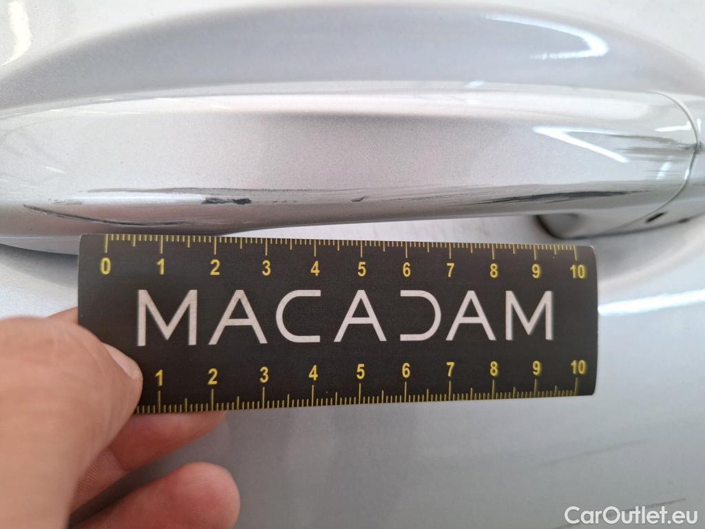  Mercedes  B-Klasse MERCEDES-BENZ Classe B / 2019 / 5P / monospace B 180 d Business Line Edition BA7 #100