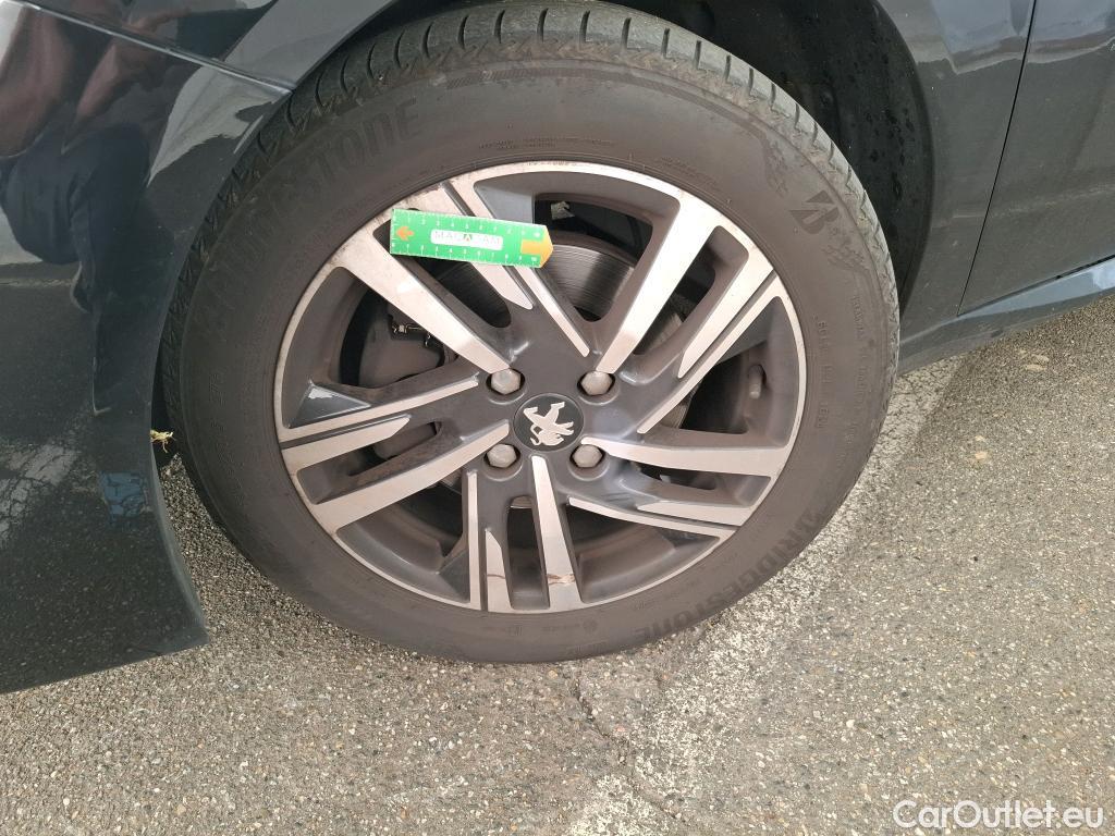  Peugeot  208 PEUGEOT  / 2019 / 5P / Berline BLUEHDI 100 S&S Allure Business #7