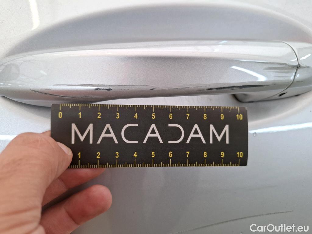  Mercedes  B-Klasse MERCEDES-BENZ Classe B / 2019 / 5P / monospace B 180 d Business Line Edition BA7 #101