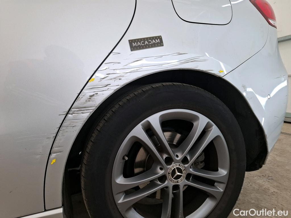  Mercedes  B-Klasse MERCEDES-BENZ Classe B / 2019 / 5P / monospace B 180 d Business Line Edition BA7 #32