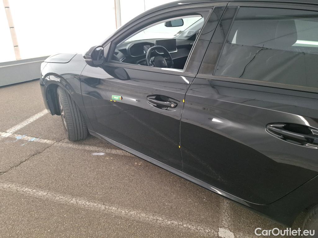  Peugeot  208 PEUGEOT  / 2019 / 5P / Berline BLUEHDI 100 S&S Allure Business #16