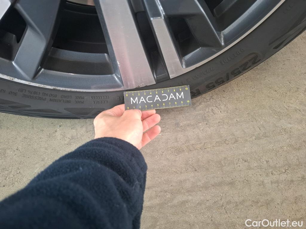  Peugeot  3008  Allure Pack 1.5 HDi 130CV BVA8 E6d #13