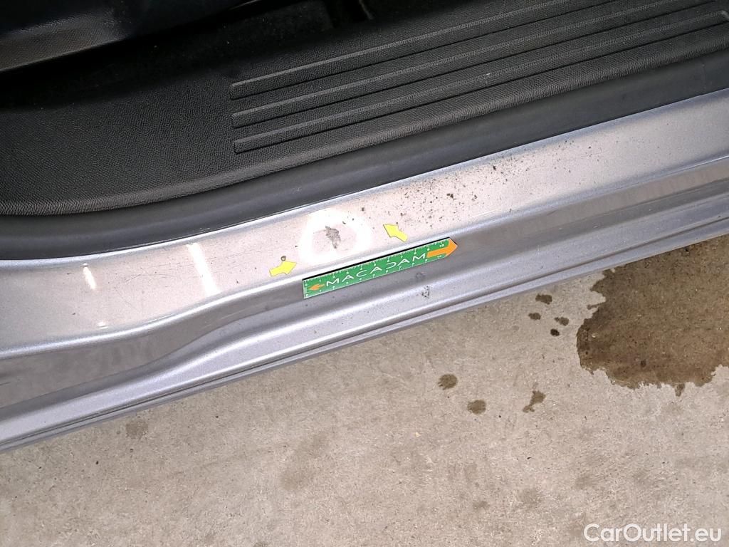  Peugeot  2008  Allure Business 1.5 HDi 110CV BVM6 E6d #2