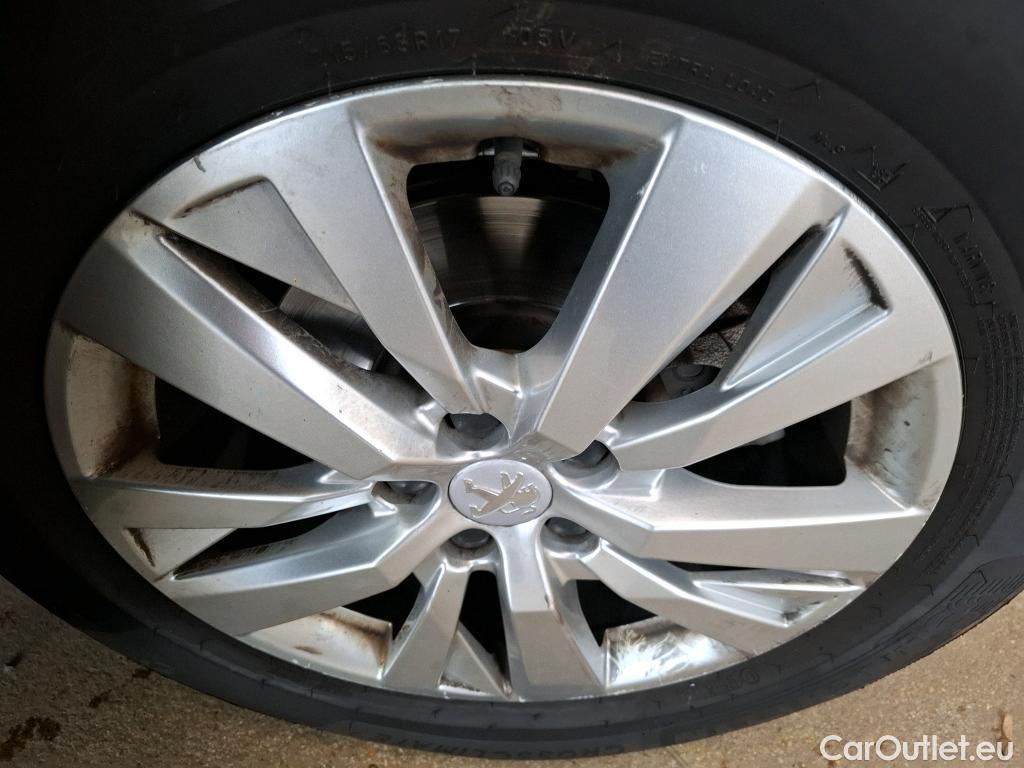  Peugeot  3008  Active Business 1.5 HDi 130CV BVA8 E6d #4