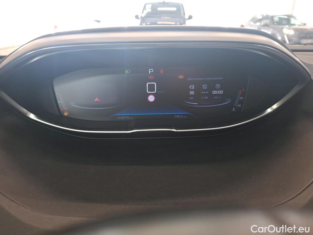  Peugeot  3008 PEUGEOT  / 2016 / 5P / SUV BlueHDi 130 S&S EAT8 ALLURE #28