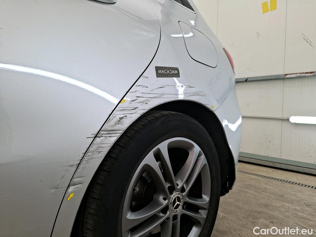  Mercedes  B-Klasse MERCEDES-BENZ Classe B / 2019 / 5P / monospace B 180 d Business Line Edition BA7 #34