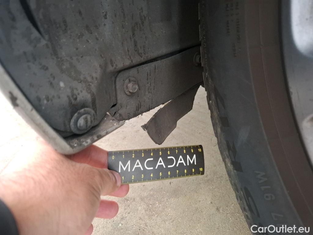  Mercedes  B-Klasse MERCEDES-BENZ Classe B / 2019 / 5P / monospace B 180 d Business Line Edition BA7 #97