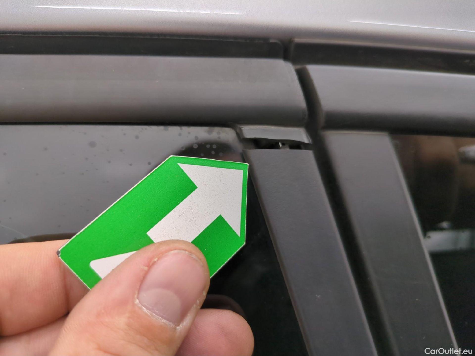  Volkswagen  Tiguan VOLKSWAGEN  / 2020 / 5P / SUV 2.0 TDI 150 DSG7 Life Business #2