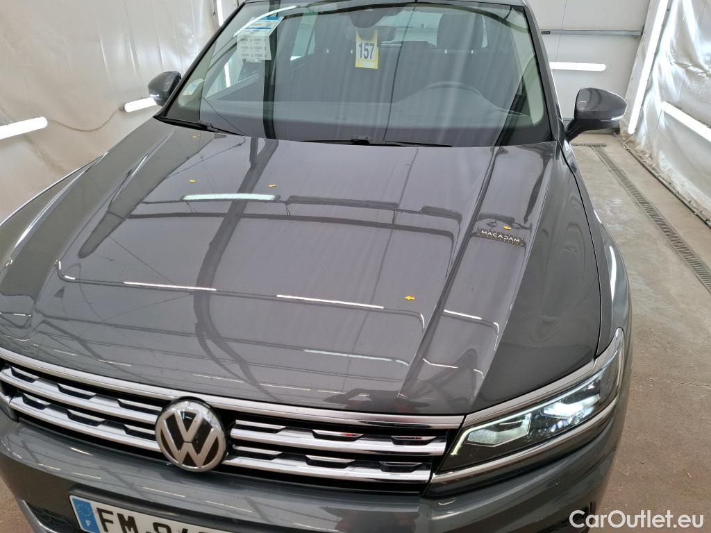  Volkswagen  Tiguan VOLKSWAGEN  / 2016 / 5P / SUV 1.5 TSI 150 EVO DSG7 Carat #7