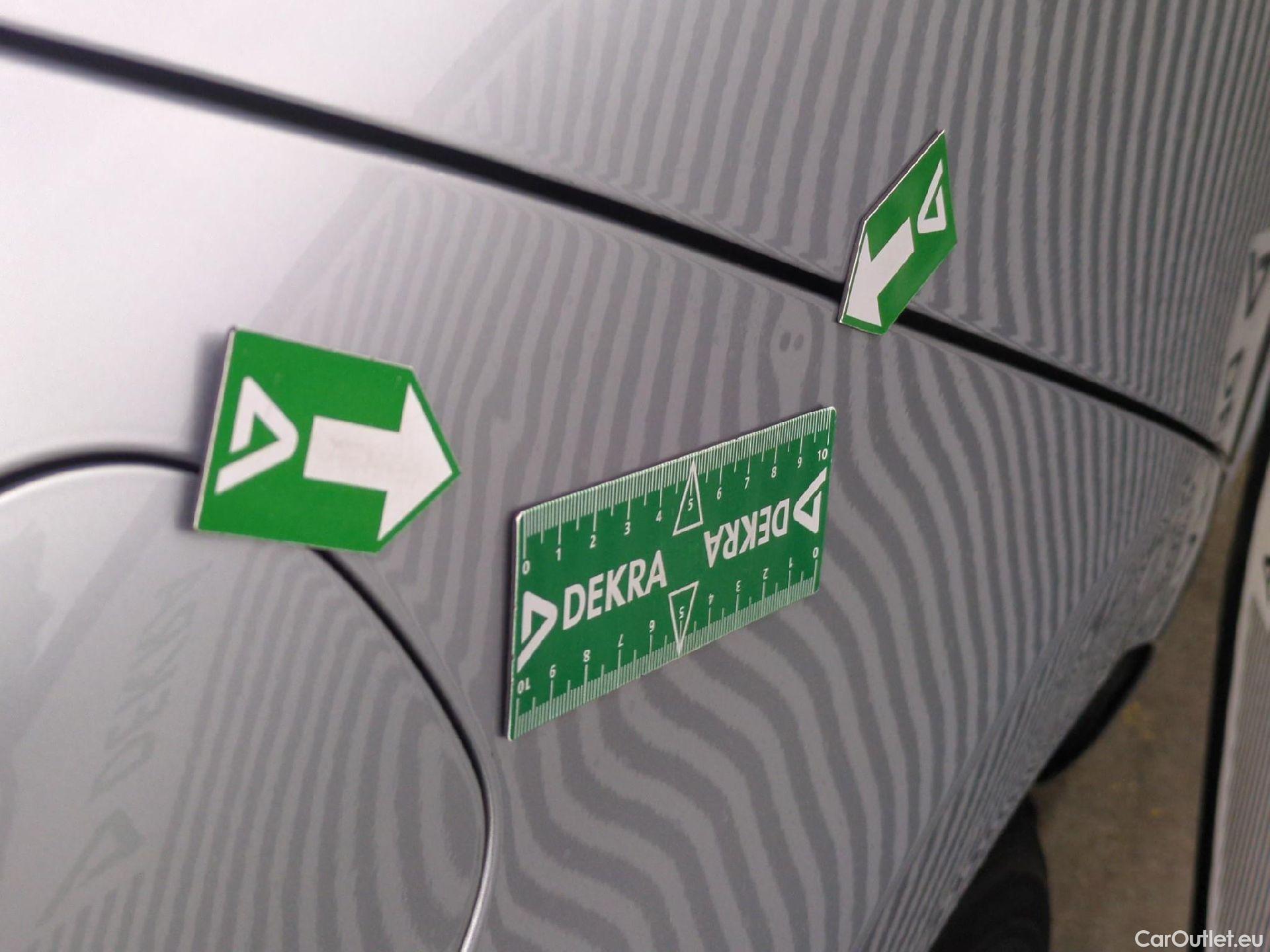  Renault  Megane  IV Berline 5 ptes. Business 1.5 dCi 115CV BVM6 E6d #11