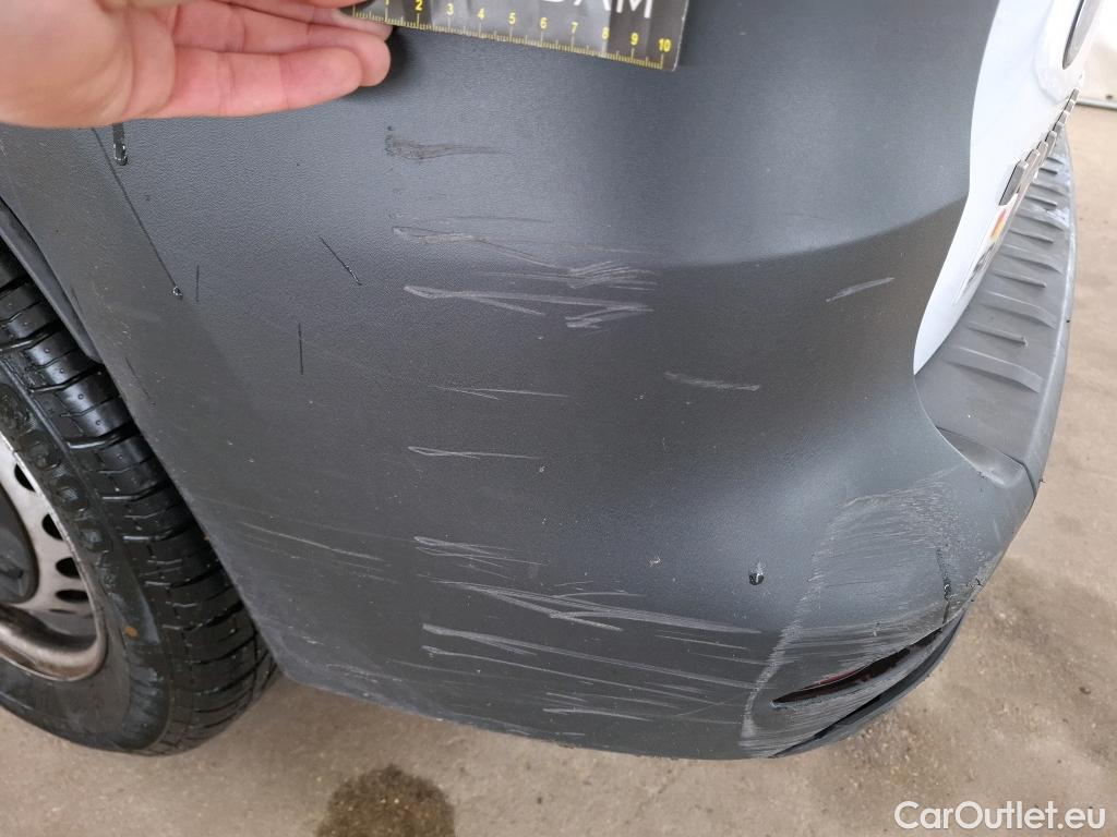  Renault  Kangoo RENAULT  / 2021 / 4P / Fourgonnette GD CONFORT - TCE 130 #39