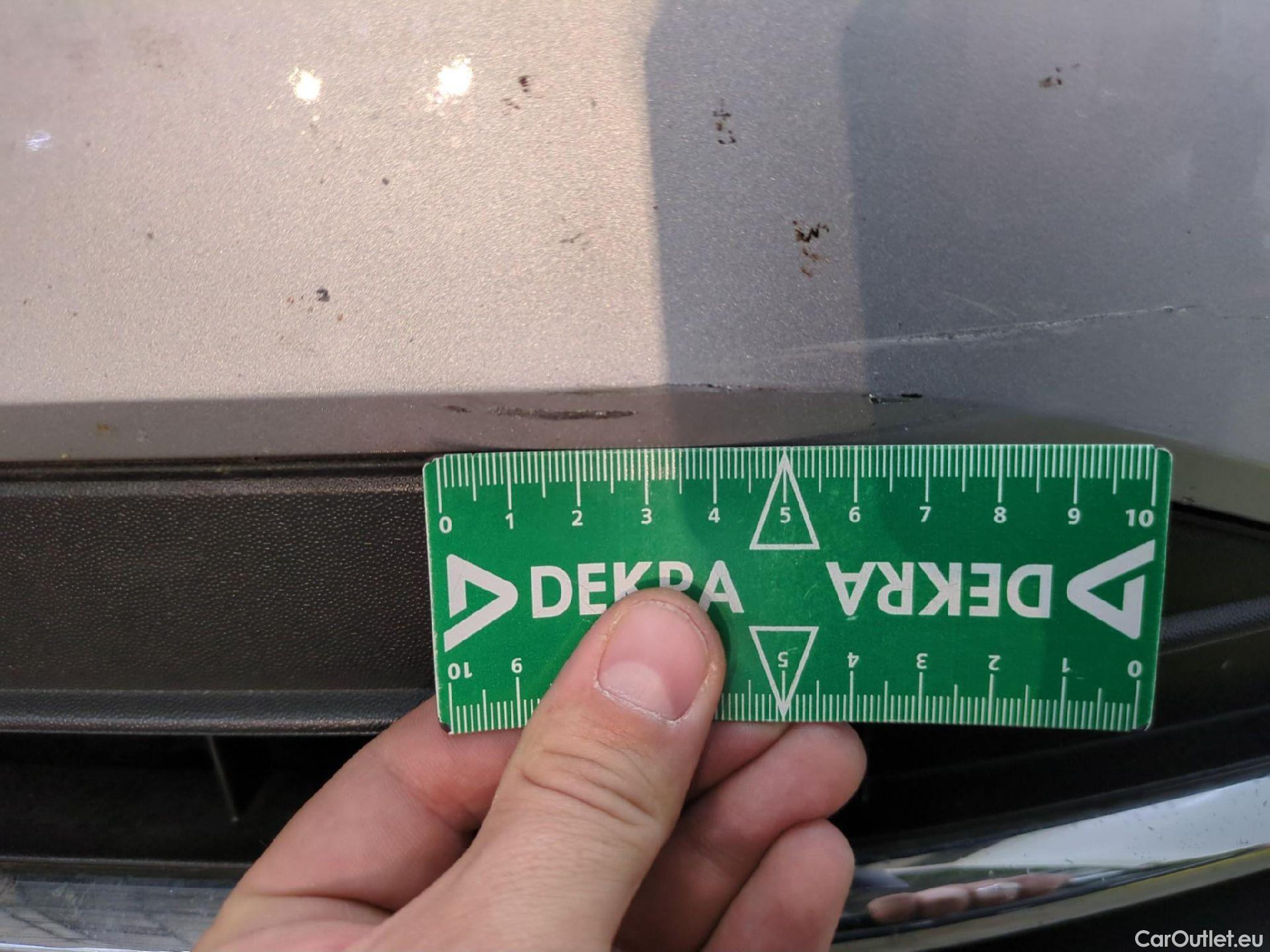  Volkswagen  Tiguan VOLKSWAGEN  / 2020 / 5P / SUV 2.0 TDI 150 DSG7 Life Business #23