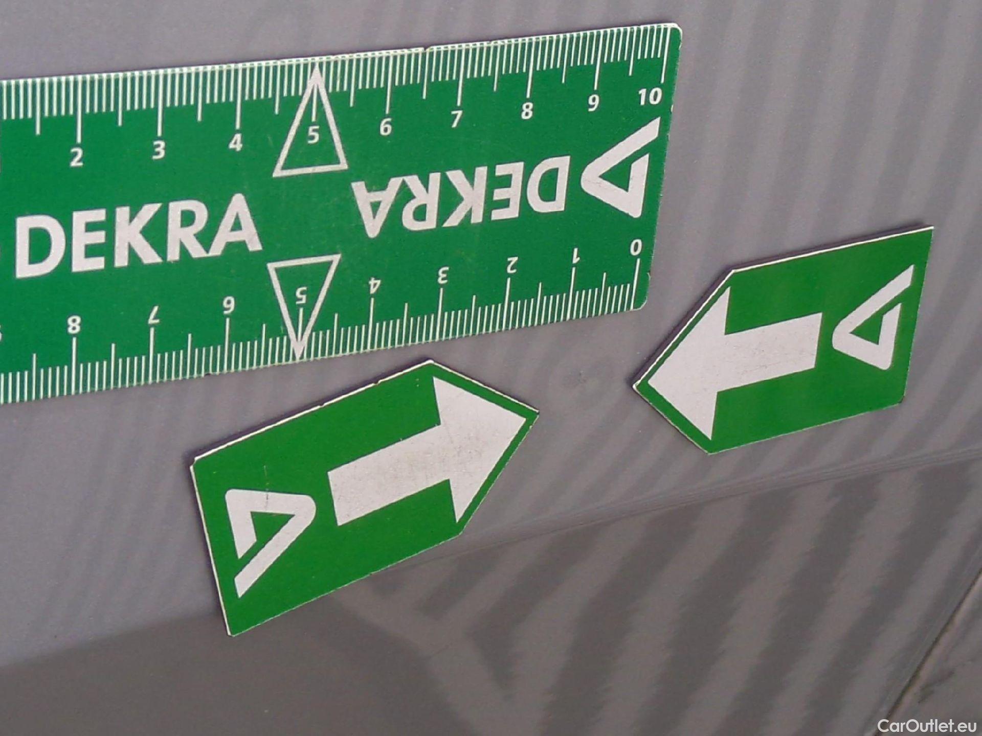  Volkswagen  Tiguan VOLKSWAGEN  / 2020 / 5P / SUV 2.0 TDI 150 DSG7 Life Business #15