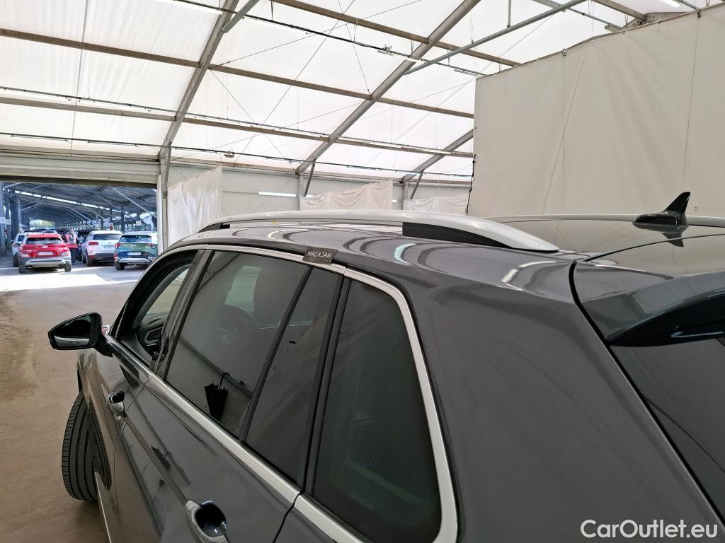  Volkswagen  Tiguan VOLKSWAGEN  / 2016 / 5P / SUV 1.5 TSI 150 EVO DSG7 Carat #55