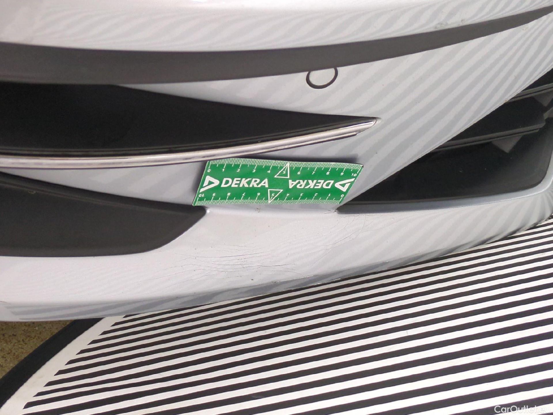  Renault  Megane  IV Berline 5 ptes. Business 1.5 dCi 115CV BVM6 E6d #30