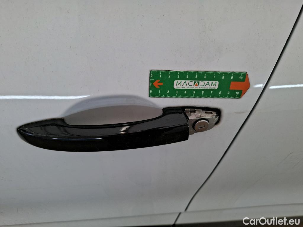  Renault  Clio RENAULT  / 2019 / 5P / Berline Business SCe 65 #8