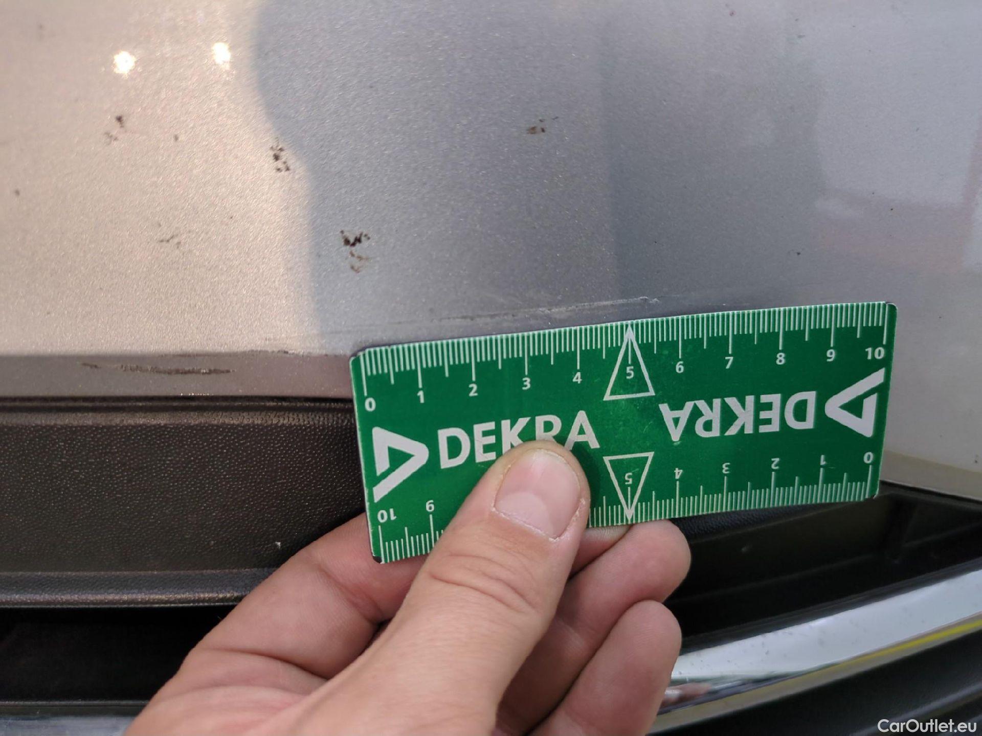  Volkswagen  Tiguan VOLKSWAGEN  / 2020 / 5P / SUV 2.0 TDI 150 DSG7 Life Business #22