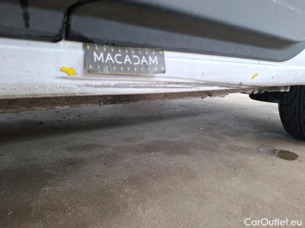  Renault  Kangoo RENAULT  / 2021 / 4P / Fourgonnette GD CONFORT - TCE 130 #19