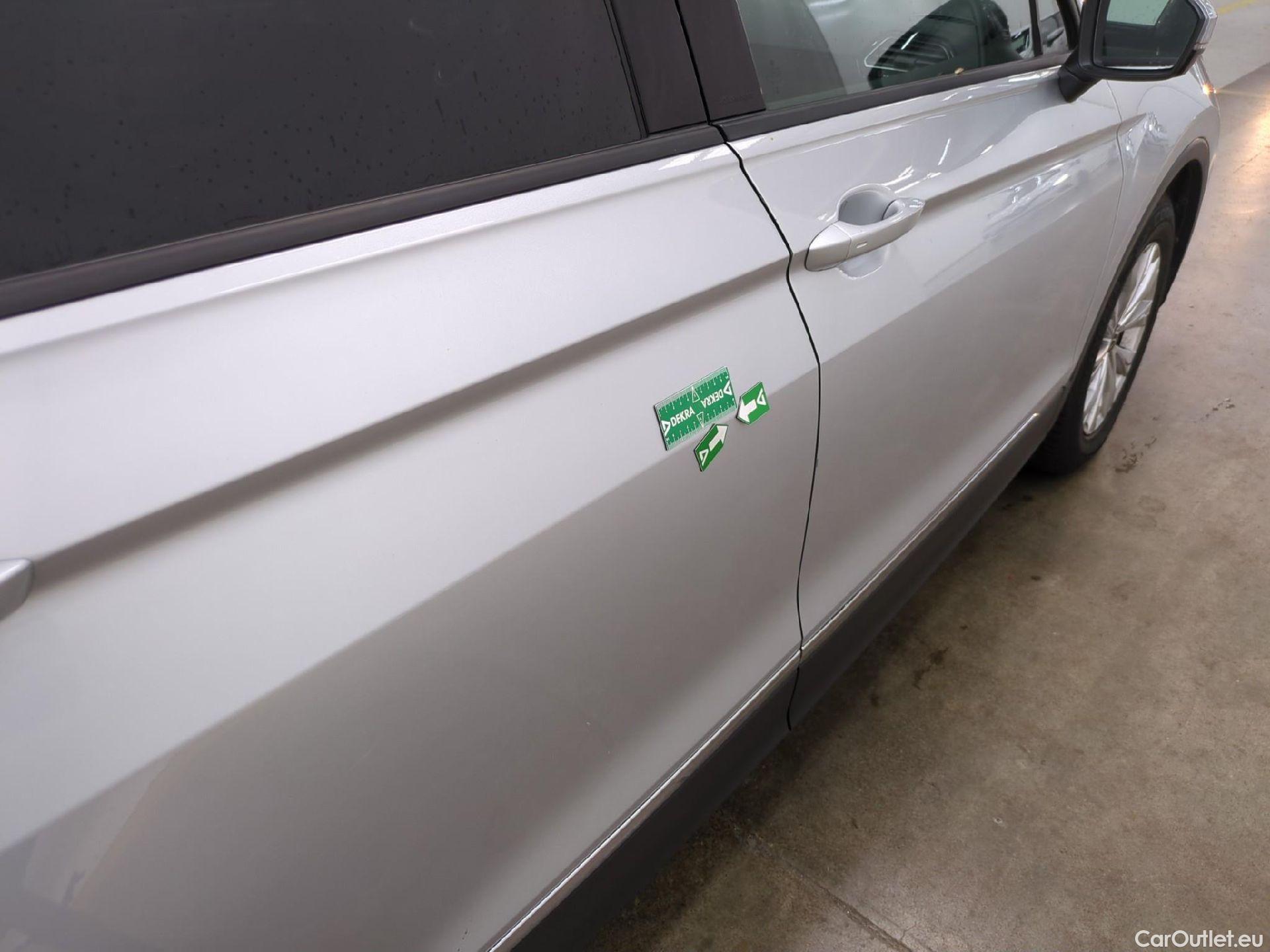  Volkswagen  Tiguan VOLKSWAGEN  / 2020 / 5P / SUV 2.0 TDI 150 DSG7 Life Business #12