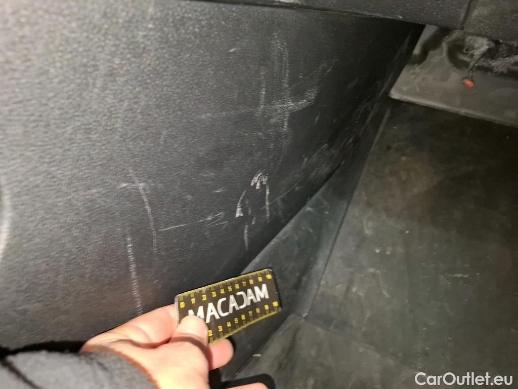  Renault  Kangoo RENAULT  / 2021 / 4P / Fourgonnette GD CONFORT - TCE 130 #33