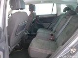  Volkswagen  Tiguan VOLKSWAGEN  / 2016 / 5P / SUV 1.5 TSI 150 EVO DSG7 Carat #9