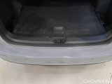  Volkswagen  Golf  VOLKSWAGEN VARIANT / 2019 / 5P / STATION WAGON 2.0 TDI SCR LIFE DSG #76