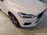  Volvo  XC60 VOLVO  / 2017 / 5P / SUV D4 AWD GEARTR. BUSINESS #32