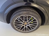  Porsche  Cayenne PORSCHE  / 2017 / 5P / SUV 3.0 V6 E-HYBRID #102