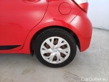  Toyota  Yaris TOYOTA  / 2017 / 5P / BERLINA 1.5 HYBRID ACTIVE #19