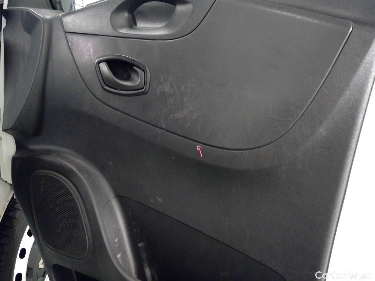  Renault  Trafic  dCi 145 L1H1 Base L. #38