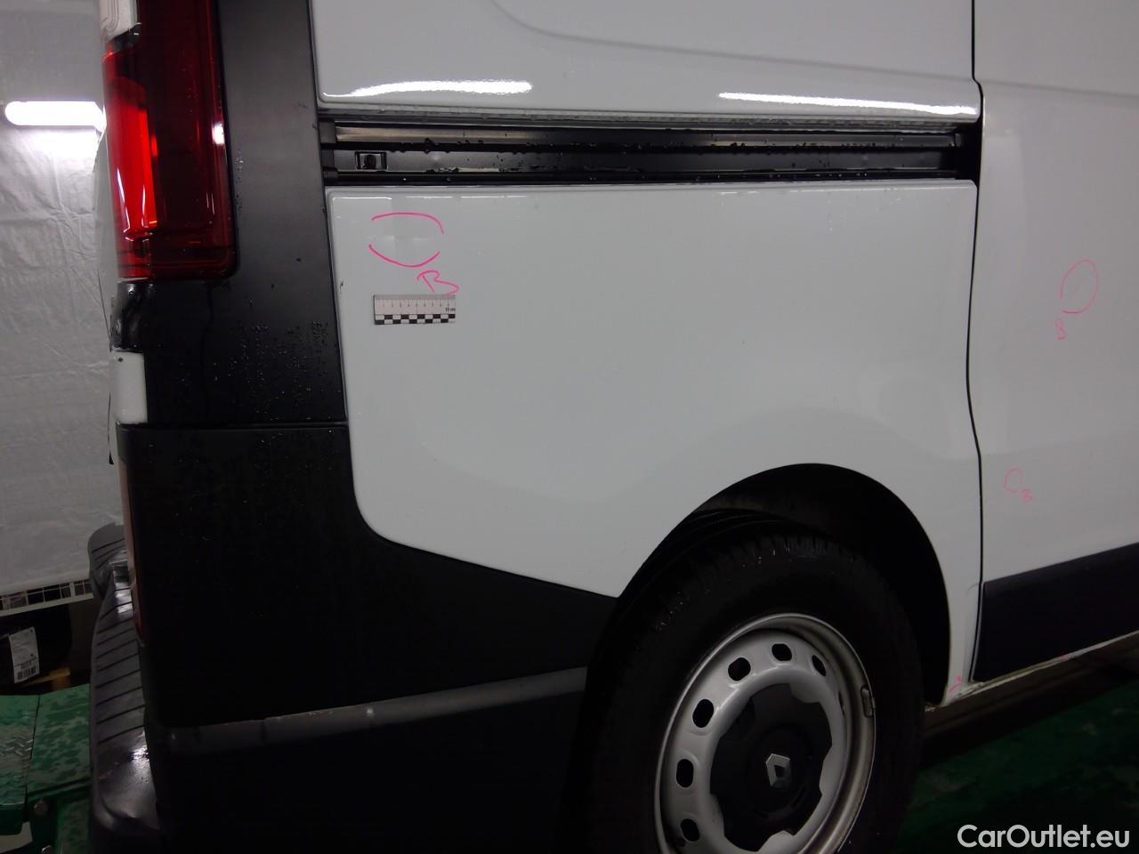  Renault  Trafic  dCi 145 L1H1 Base L. #26