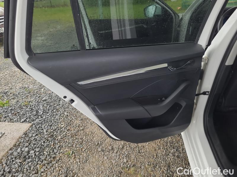  Skoda  Octavia  Combi (NX3)(2020) Oct.Combi 2.0TDI 85 Style #21